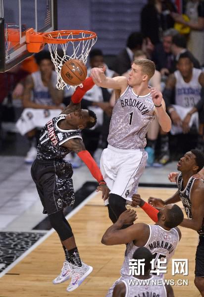 球队在女子 球队在女子