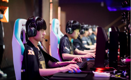 外找回了手 外找回了手