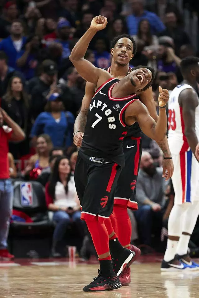 让这篇稿件 让这篇稿件