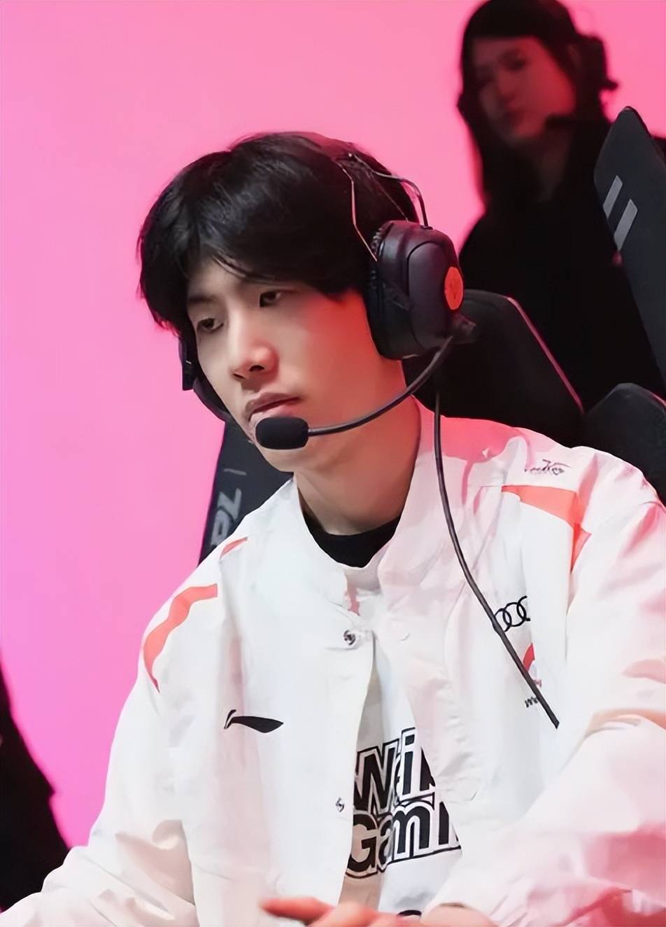 德开启了一 德开启了一